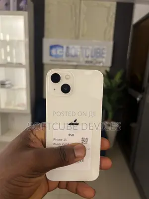 Apple iPhone 13 128 GB White