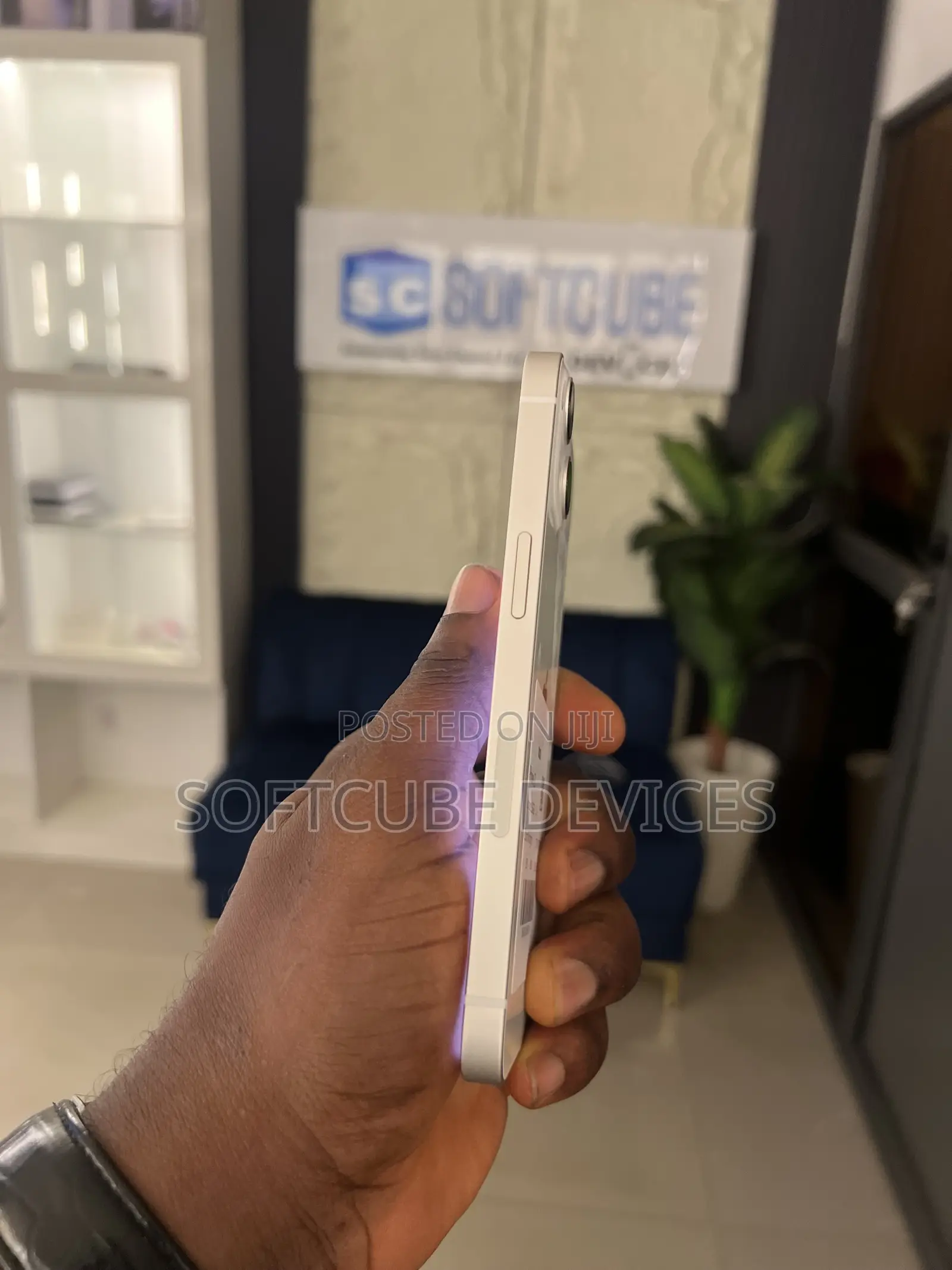 Apple iPhone 13 128 GB White