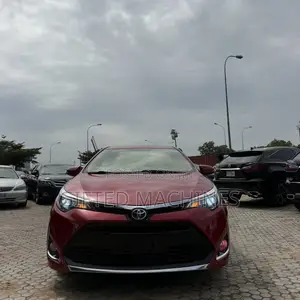 Toyota Corolla 2018 Red