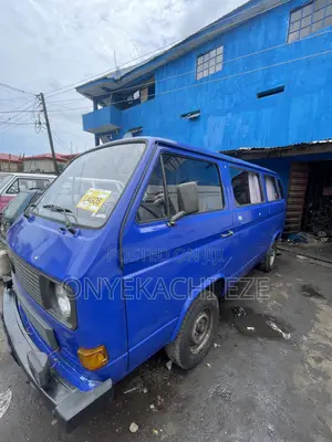 Volkswagen Transporter 2003 Blue