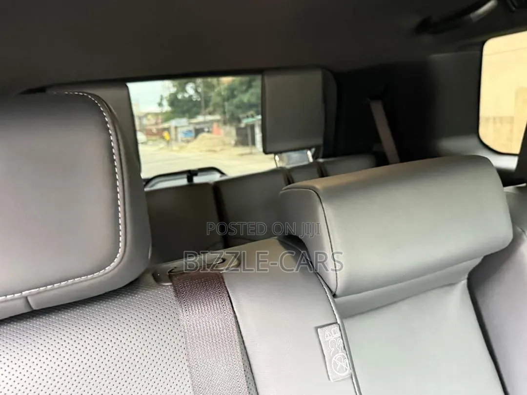 Lexus GX 2024 Gray