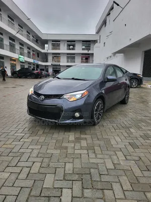 Toyota Corolla S Plus 4dr Sedan (1.8L 4cyl 6M) 2015 Gray