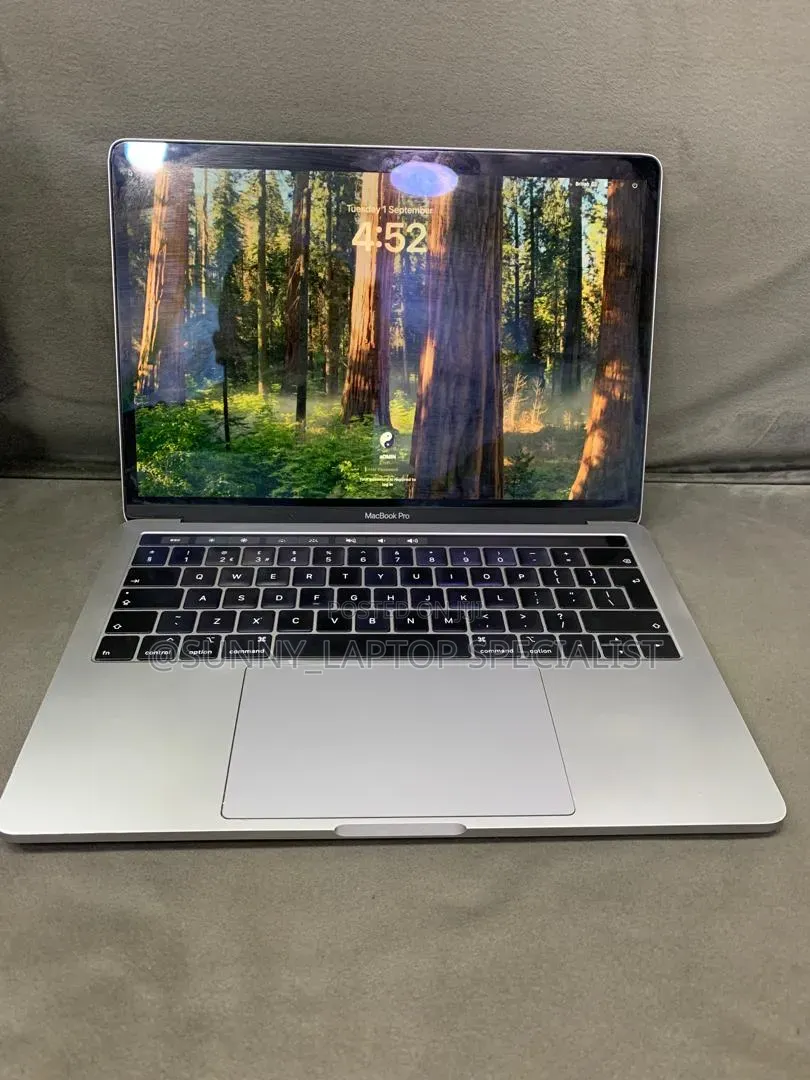 Laptop Apple MacBook Pro 2019 8GB Intel Core i5 SSD 256GB
