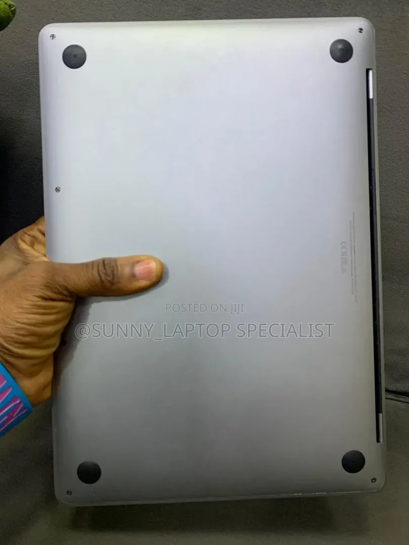 Laptop Apple MacBook Pro 2019 8GB Intel Core i5 SSD 256GB