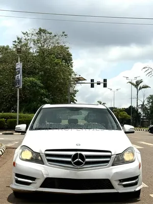 Mercedes-Benz C300 2012 White