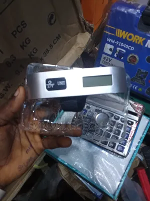 Portable Electronic Luggage Scale
