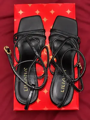 Black Heels 4”