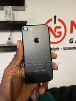Apple iPhone 7 32 GB Black