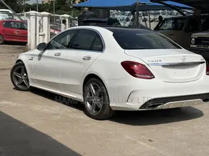 Mercedes-Benz C400 4Matic AWD Sedan (3.0L V6 7A) 2015 White