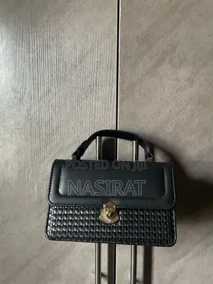 Black Affordable Bag for Girls