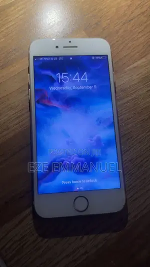 Apple iPhone 7 32 GB Rose Gold