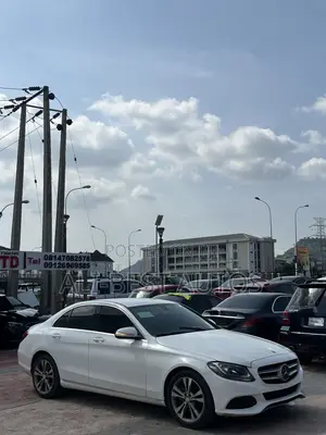 Mercedes-Benz C300 2014 Black