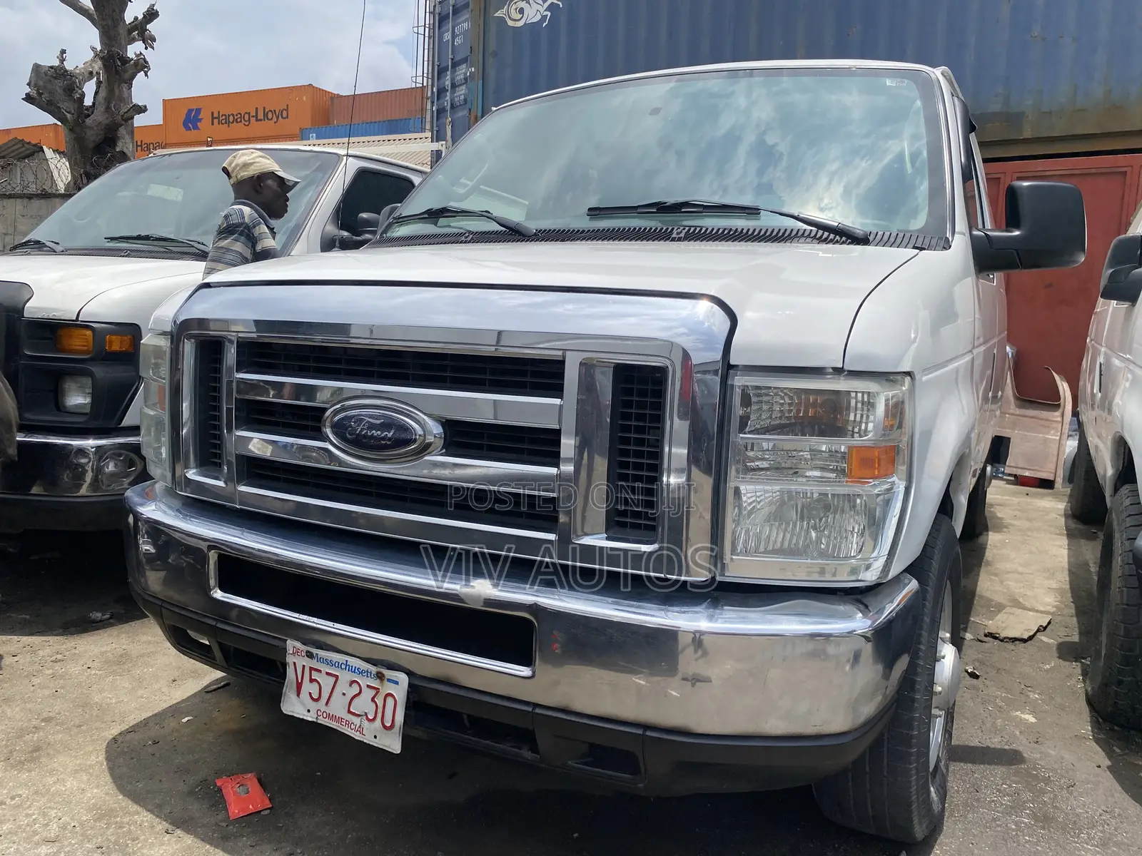 Ford E250 2013 White