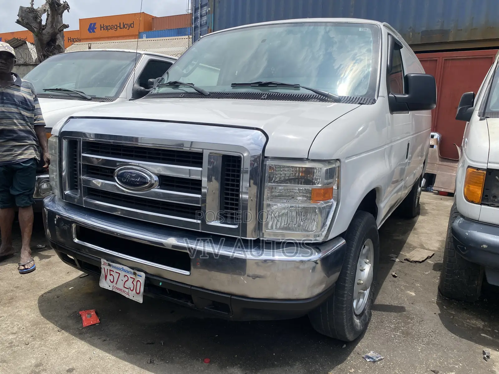 Ford E250 2013 White