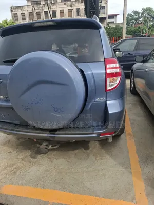Toyota RAV4 Sport V6 2009 Blue