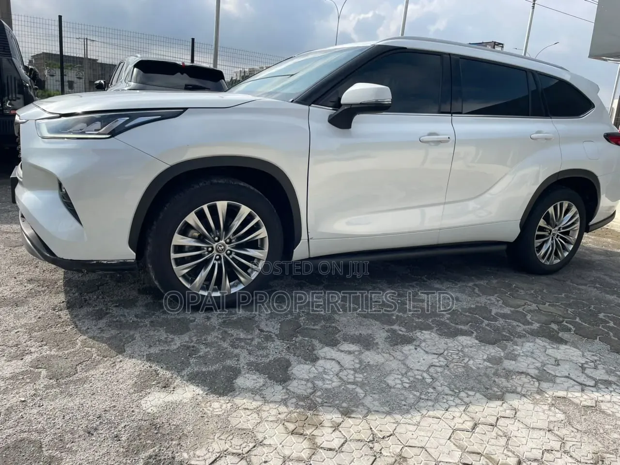 Toyota Highlander 2023 White