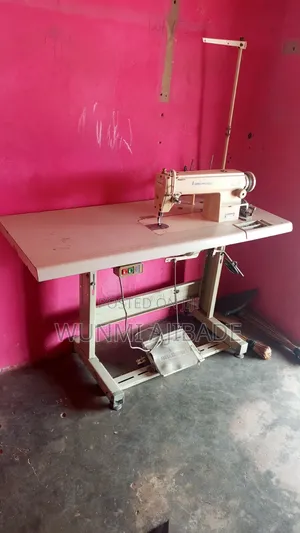 Industrial Sewing Machine