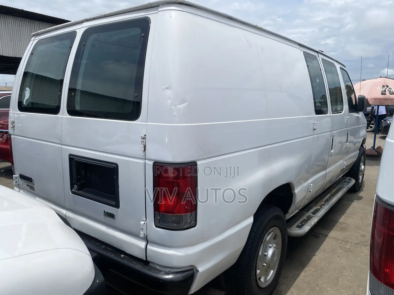 Ford E250 2014 White