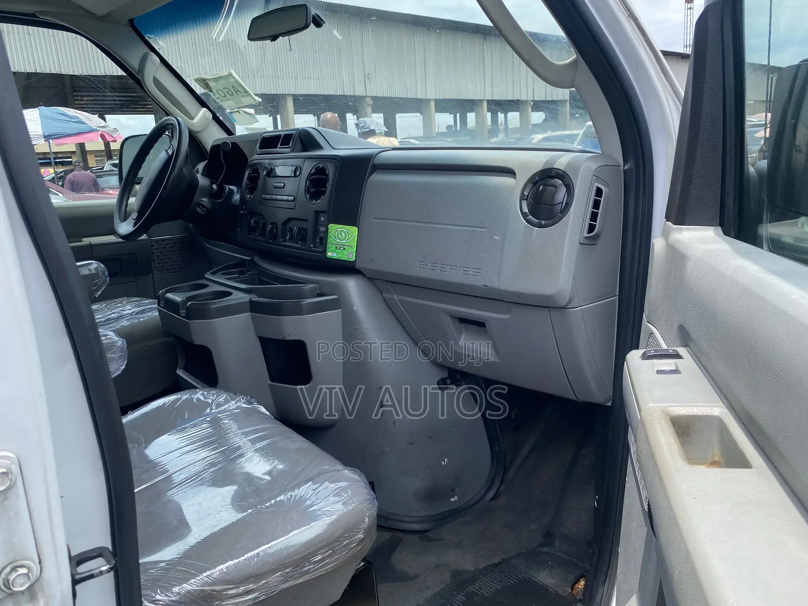 Ford E250 2014 White