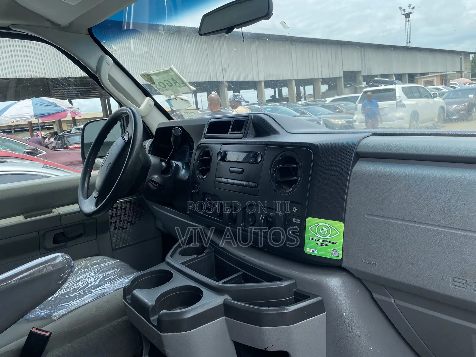 Ford E250 2014 White