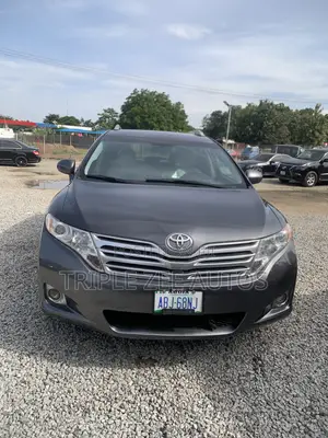 Toyota Venza AWD 2010 Gray