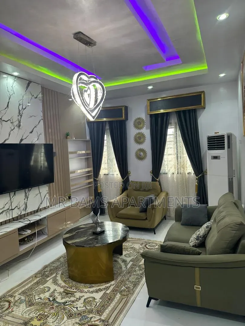 Shortlets Apartments With Indoor Bar for Guests