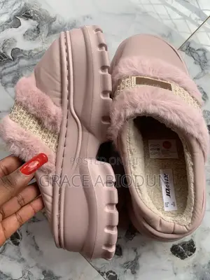 Very Comfortable and Fashionable