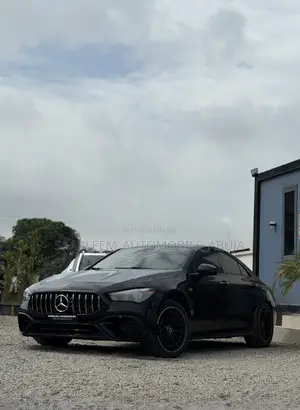 Mercedes-Benz GLA-Class 2021 Black