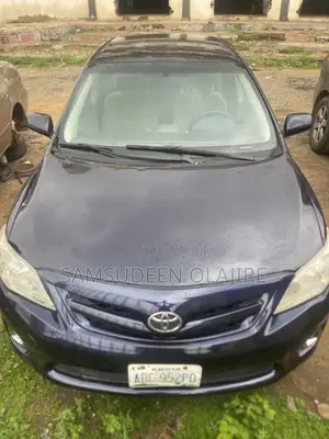 Toyota Corolla 2012 Blue
