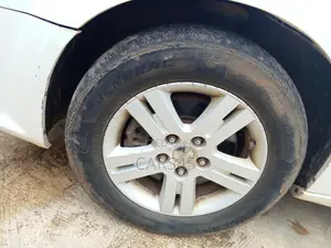 Dodge Caravan 2012 White