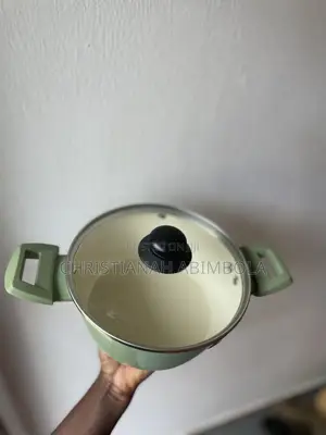 Neatly Used Lemon Pot – Good Condition