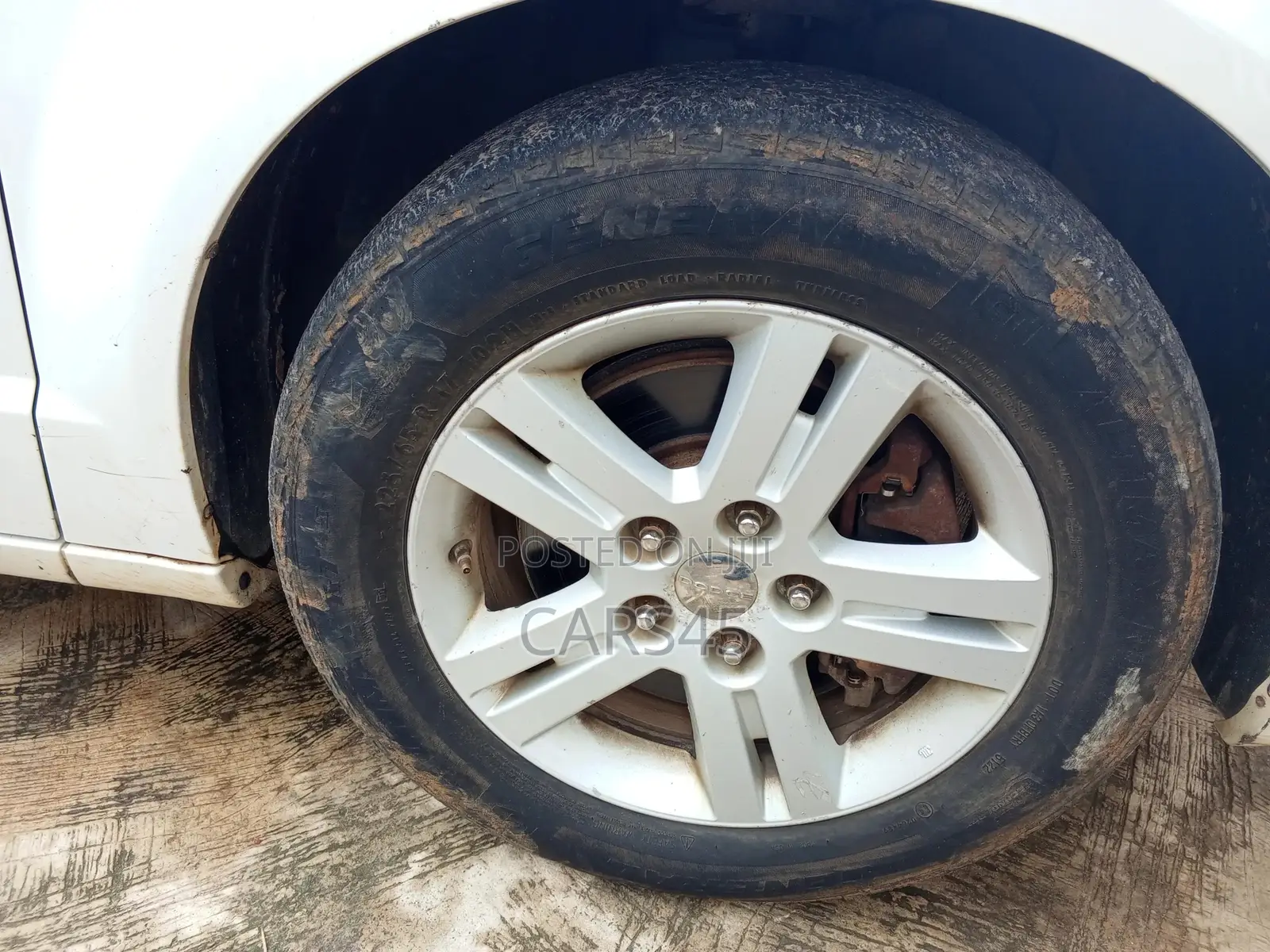 Dodge Caravan 2012 White