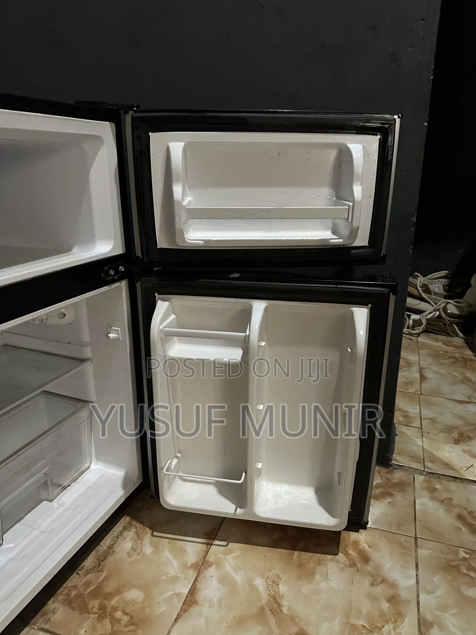 Insignia Small Refrigerator/Fridge With Freezer