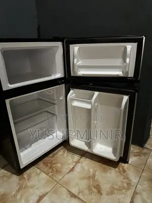 Insignia Small Refrigerator/Fridge With Freezer