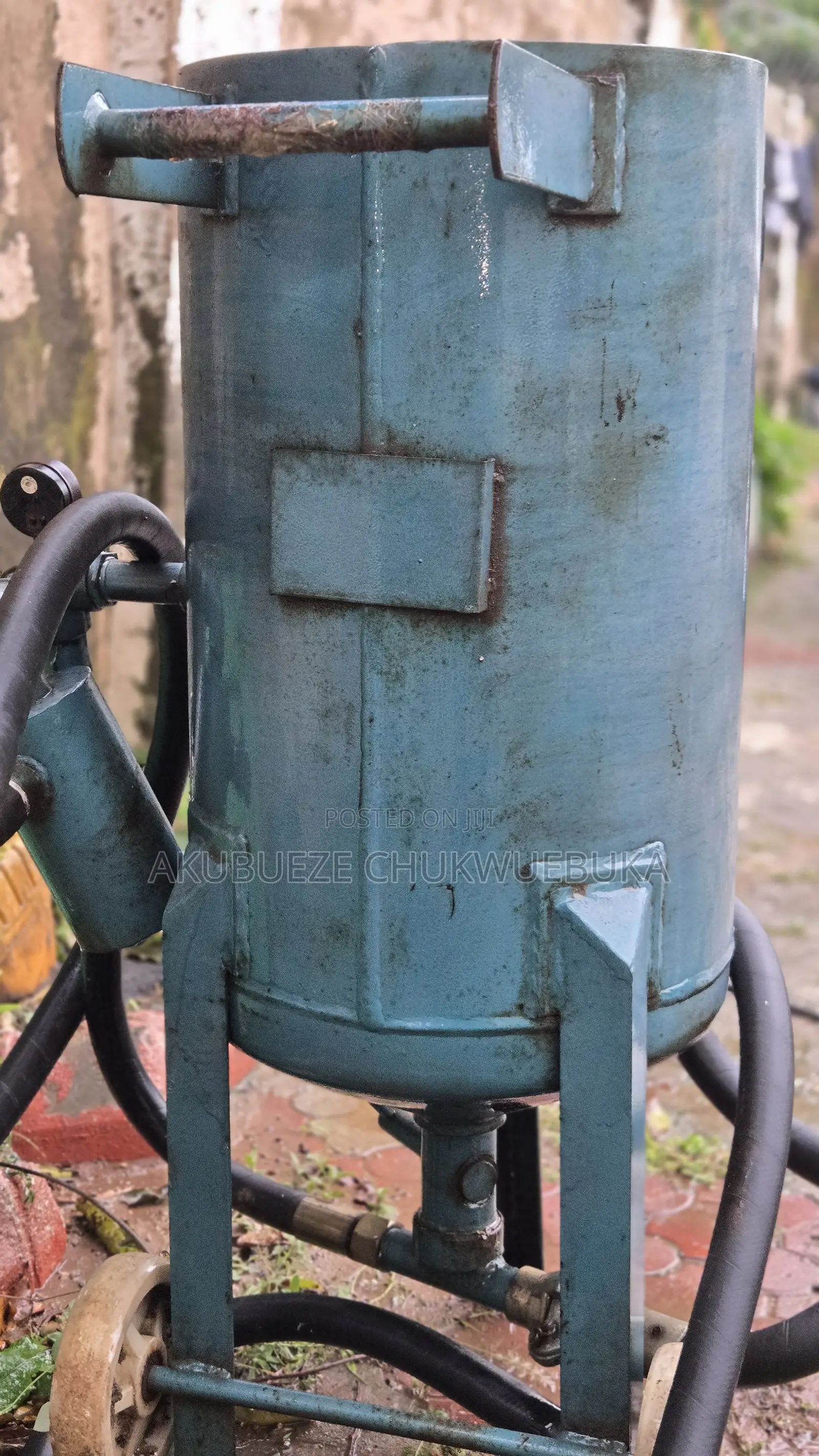 Sandblasting Machine