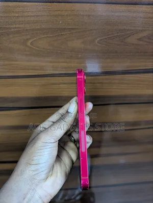 Apple iPhone 14 128 GB Red