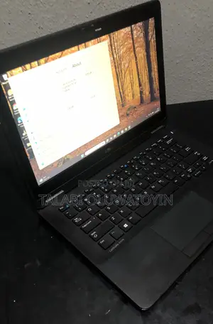 Laptop Dell Latitude 12 E7270 8GB Intel Core i5 SSD 128GB
