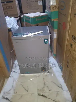 Hisense FC 190SH Chest Freezer 149L – Smart Freezing Solution