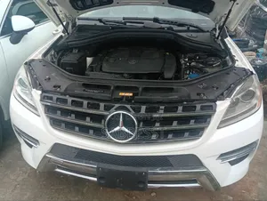 Mercedes-Benz M Class 2014 White