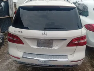 Mercedes-Benz M Class 2014 White