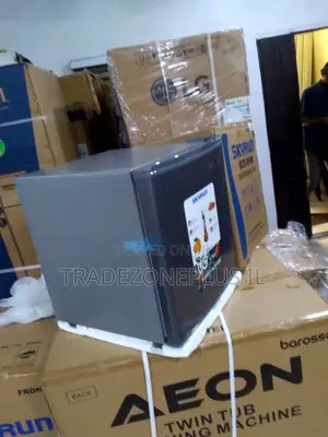 BCD-50HW Skyrun 50L Bedside Fridge – Quality Appliance