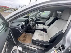 Lexus RX 350 FWD 2017 Silver