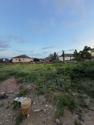 Prime 2,800sqm Residential Corner Piece for Sale