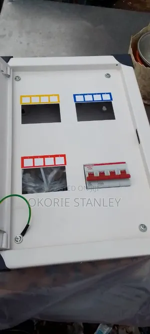 12ways Three Phases Distribution Board Indo