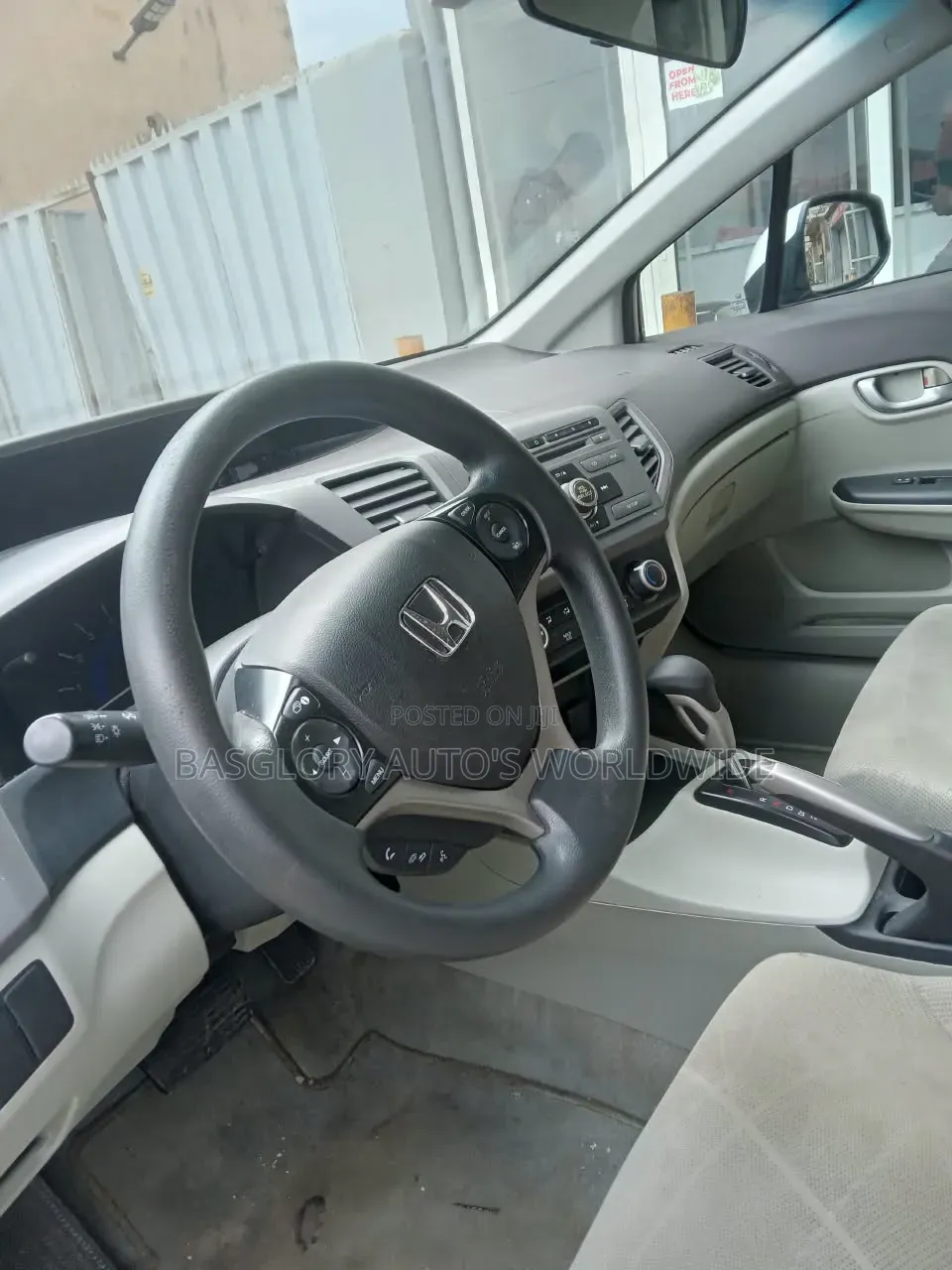 Honda Civic 2012 Silver