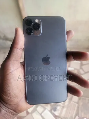 Apple iPhone 11 Pro Max 64 GB