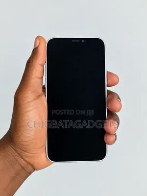 Apple iPhone 16e 128 GB White