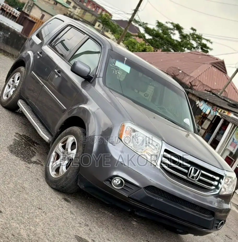 Honda Pilot 2013 Gray