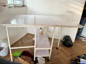 Cutting Table