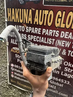 Toyota RAV4 2017–2018 ABS Brake System Module